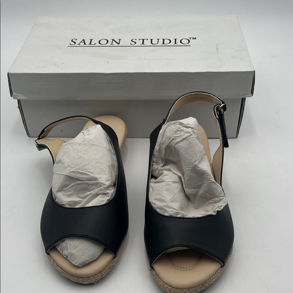 Salon Studio Black Espadrille Sandals NICE SHOES!!